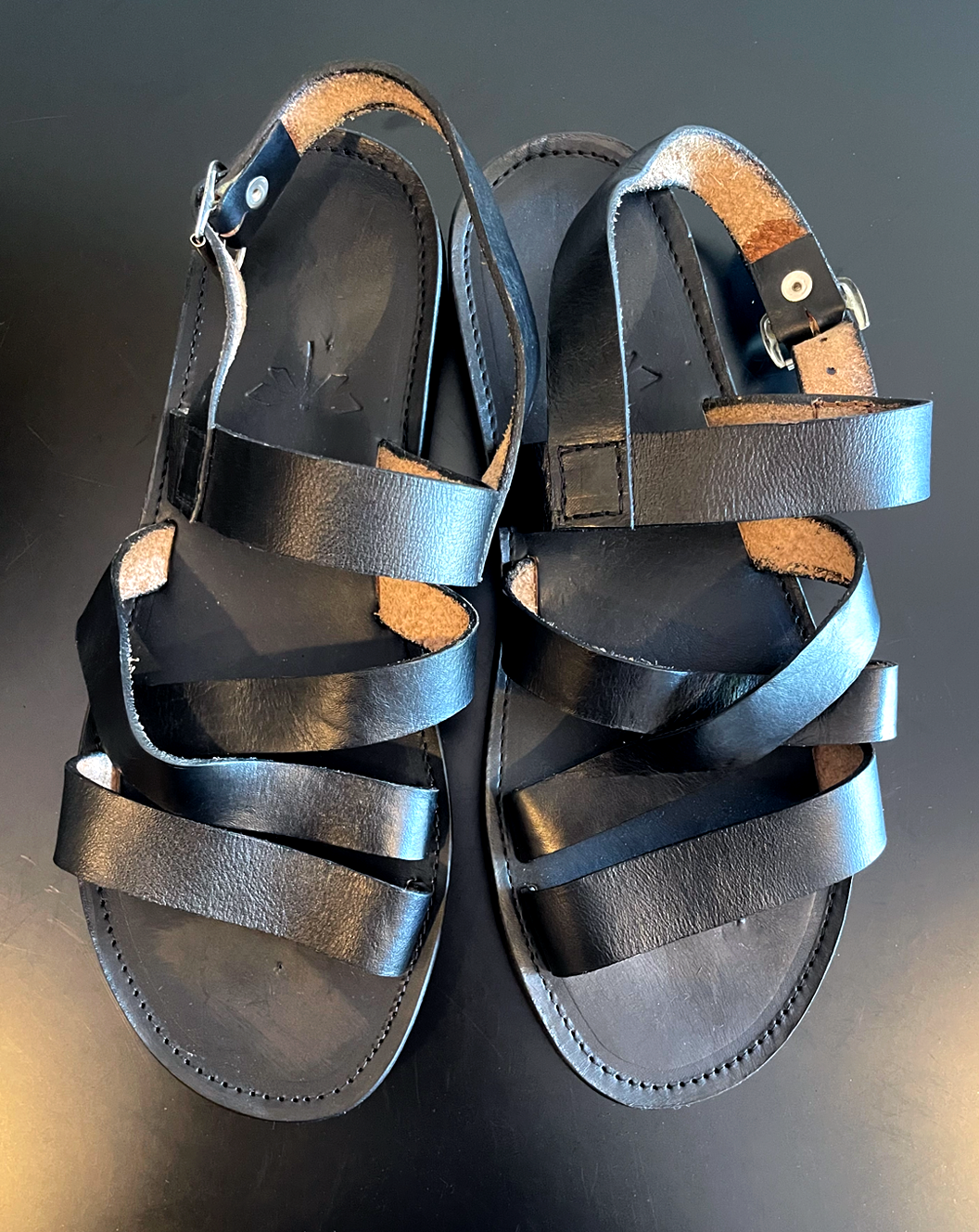 LISBON SANDAL - CHARCOAL